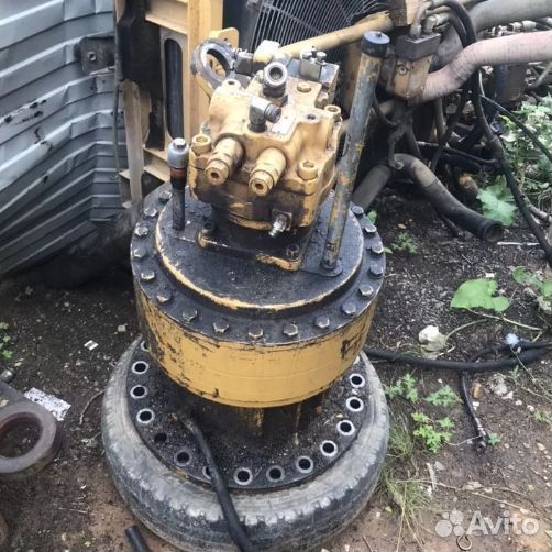 Гидромотор поворота cat 330D 2003373