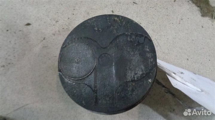 Поршень Nissan Patrol Y61 1997-2010