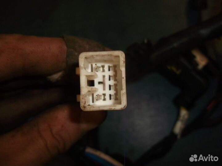 Электропроводка подторпедная (Kia Rio)