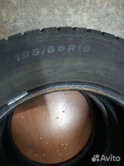 Viatti Strada Asimmetrico V-130 195/65 R15 91H