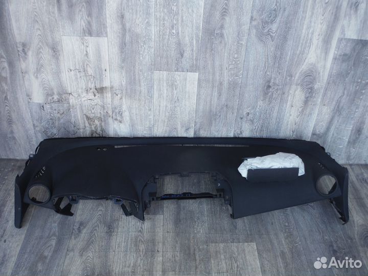 Торпеда (панель приборов) Toyota RAV 4 XA30 2010