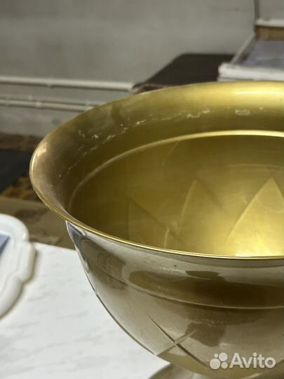 Горшок для цветка большой