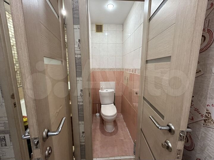 2-к. квартира, 45 м², 1/9 эт.