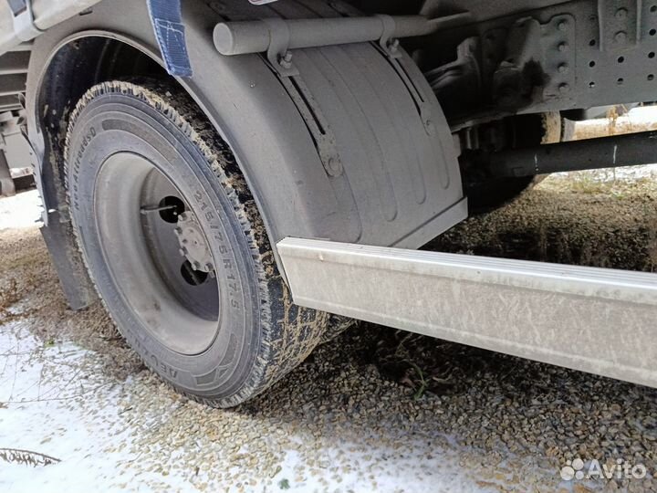 Бортовой грузовик Mitsubishi Fuso Canter, 2019