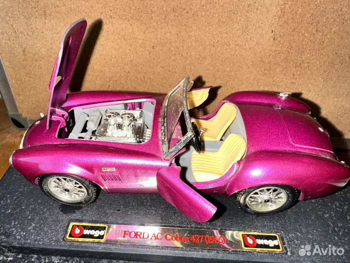 Burago Ford AC Cobra 427 (1965) модель, Италия