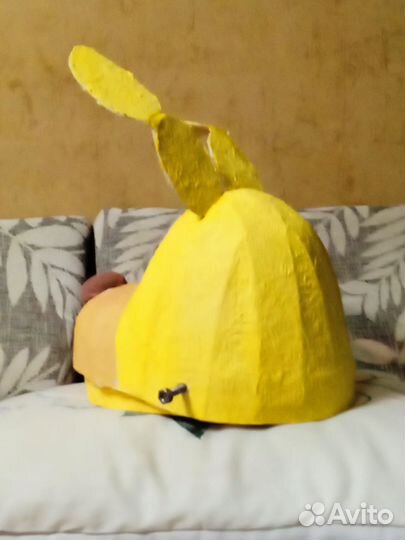 Карнавальные шляпы и маска