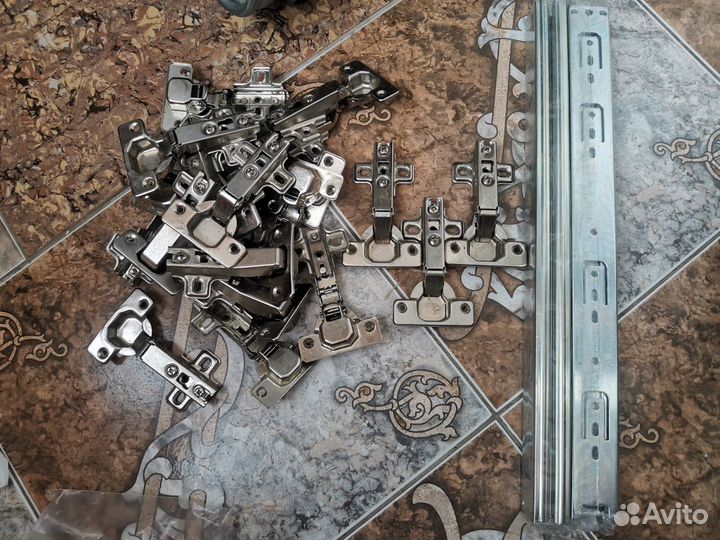 Мебельная фурнитура