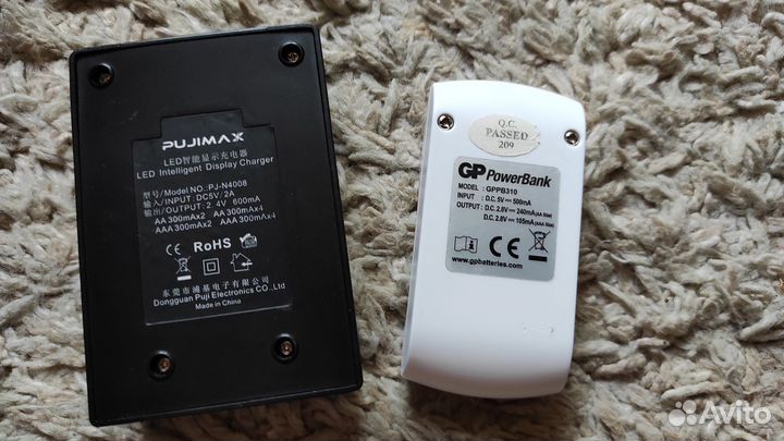 Зарядное устройство для батареек АКБ аа или ааа