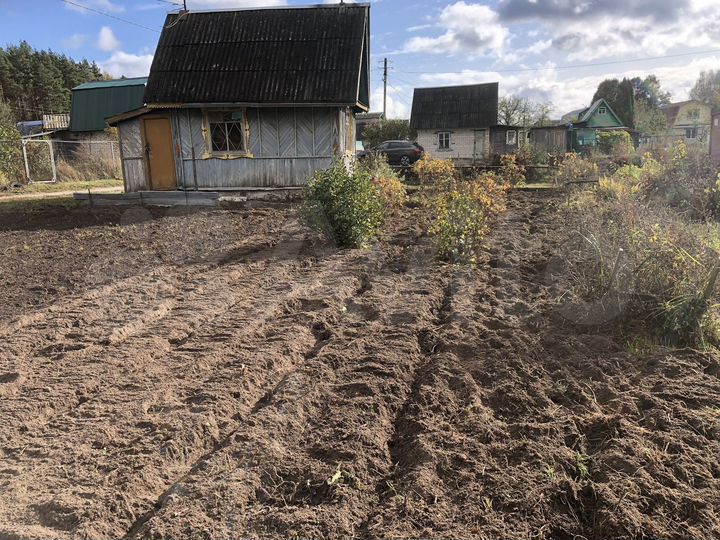 Дача 10 м² на участке 4 сот.