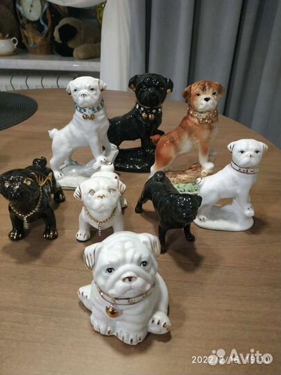 Статуэтка мопс