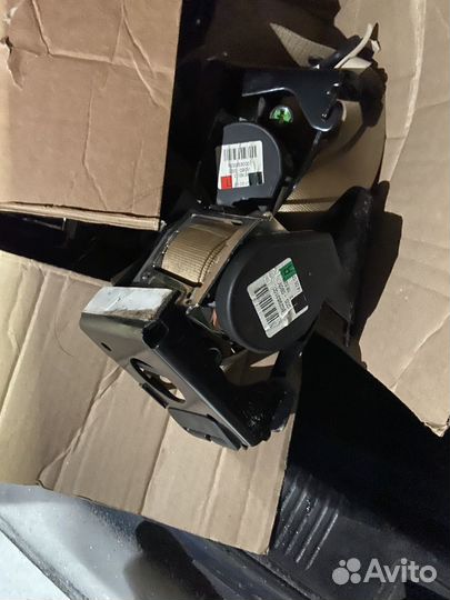 Ремни безопасности cls w 219 E 211