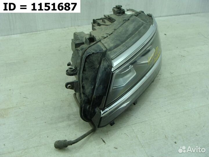 Фара левая Volkswagen Tiguan