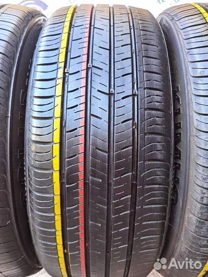 Kumho Solus TA31 215/55 R17 94V