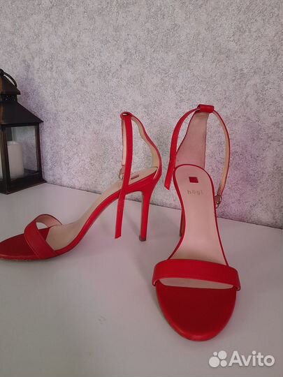 Кожанные босоножки hogl