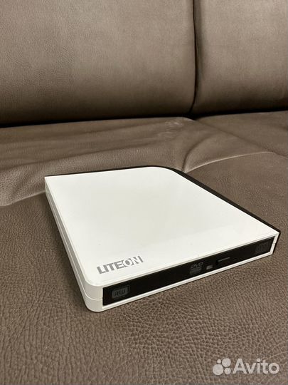 Внеший CD/DVD дисковод lite-on esau108