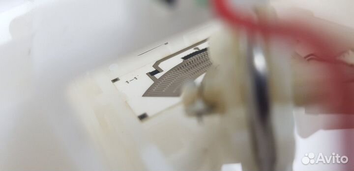 Датчик уровня топлива (Geely Emgrand X7)