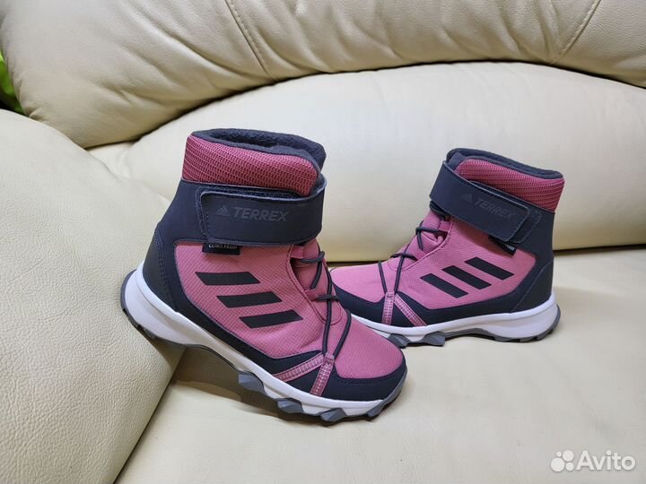 Ботинки Adidas Terrex новые 31 р