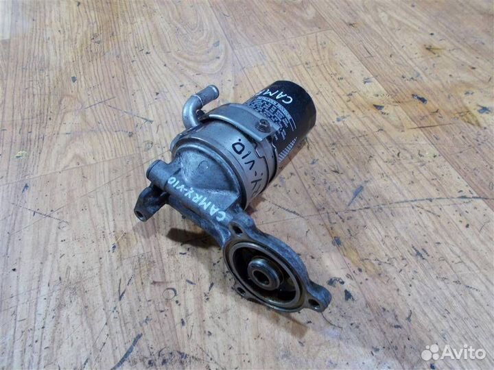 Кронштейн масляного фильтра Toyota Camry V10 1991