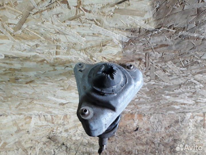 Стойка подвески Audi A6 C6 BDW 2006