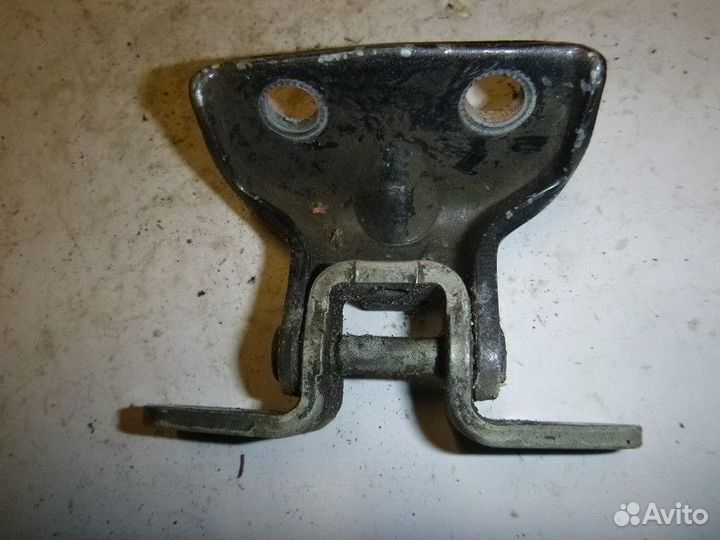 Петля двери задней левой верхняя KIA sorento 2009