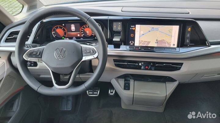 Volkswagen Multivan 2.0 AMT, 2024, 5 км