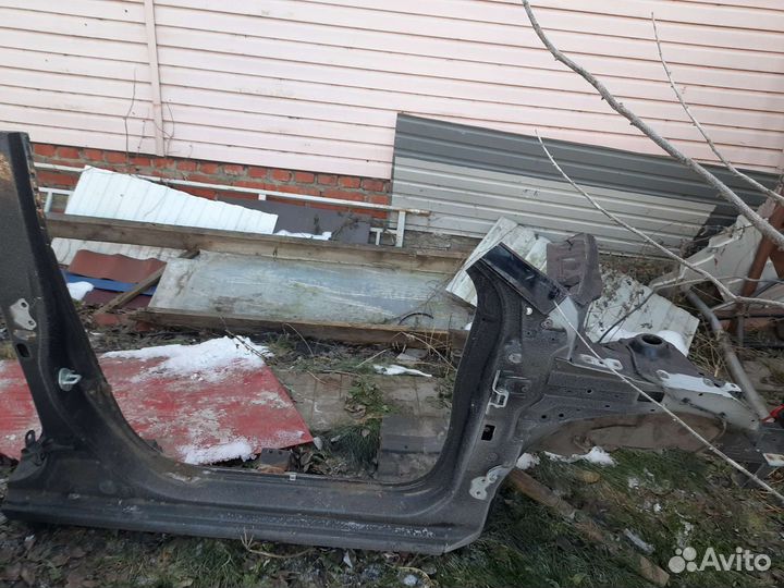 Боковина передняя правая киа рио 3