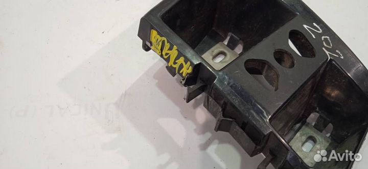 Кронштейн заднего бампера