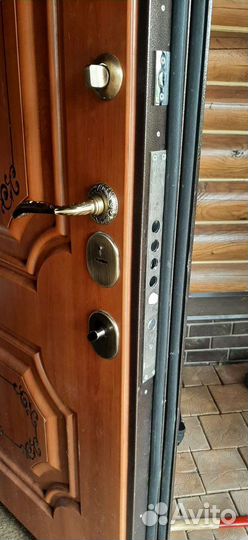 Вскрытие замков-Замена Замков-Вскрыть Автомобиль