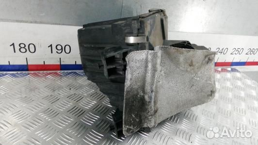 Корпус воздушного фильтра volkswagen passat B5 (YE