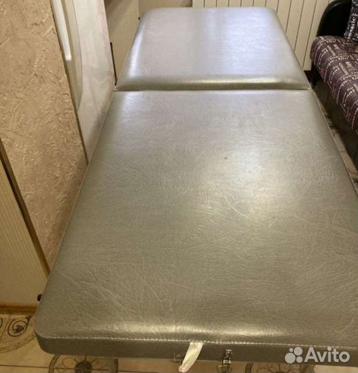 Всё для наращивания ресниц Кушетка,лампа,подушка