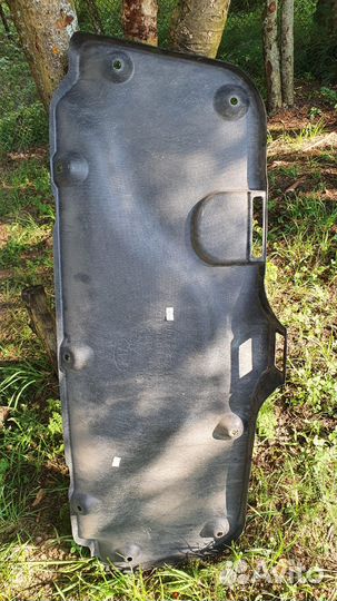 Обшивка крышки багажника киа рио