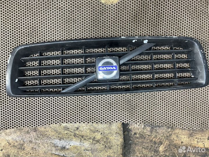 Решетка радиатора вольво s80 2 поколения