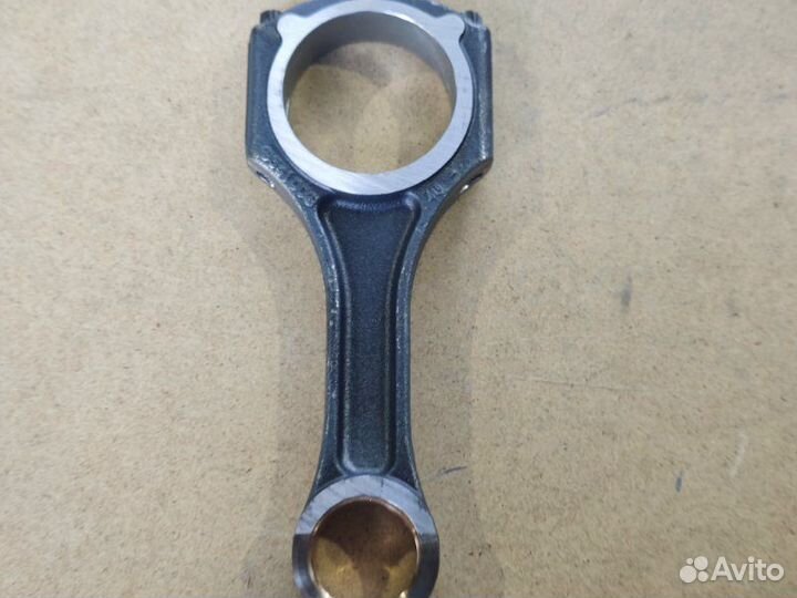 Шатун двигателя Mercedes Benz Sprinter Vito W906