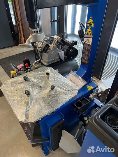 Шиномонтажный станок Nordberg 4638E