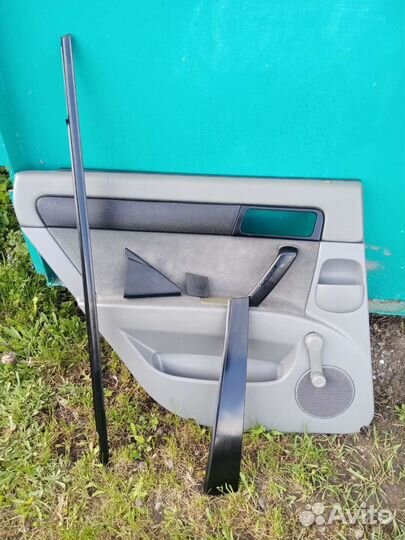 Продам обшивку chevrolet lacetti