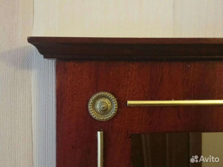 Зеркало в рамке времён СССР