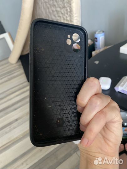 Чехол на iPhone 11