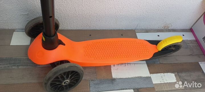 Самокат детский трехколесный