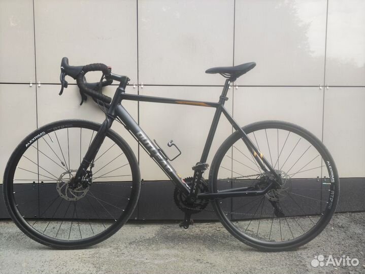 Шоссейный велосипед Outleap Кастом