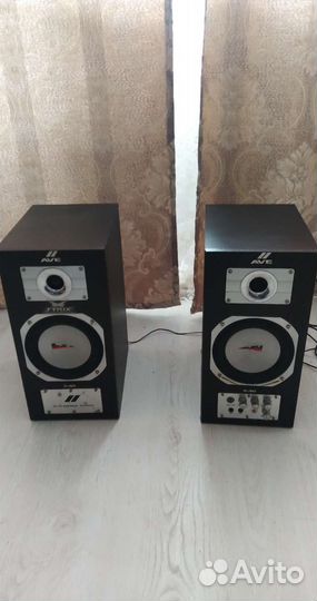 Акустические колонки