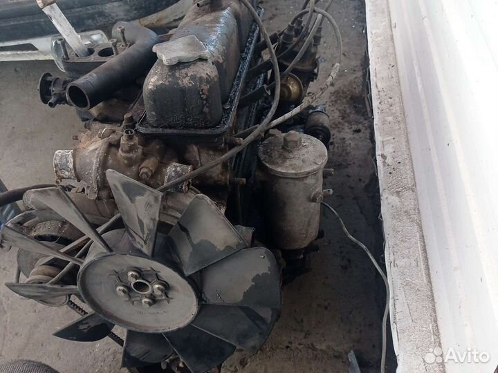 Двигатель 402