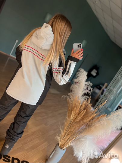 Куртка зимняя белая/черная