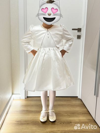 Красивое платье для девочки 116 122 128