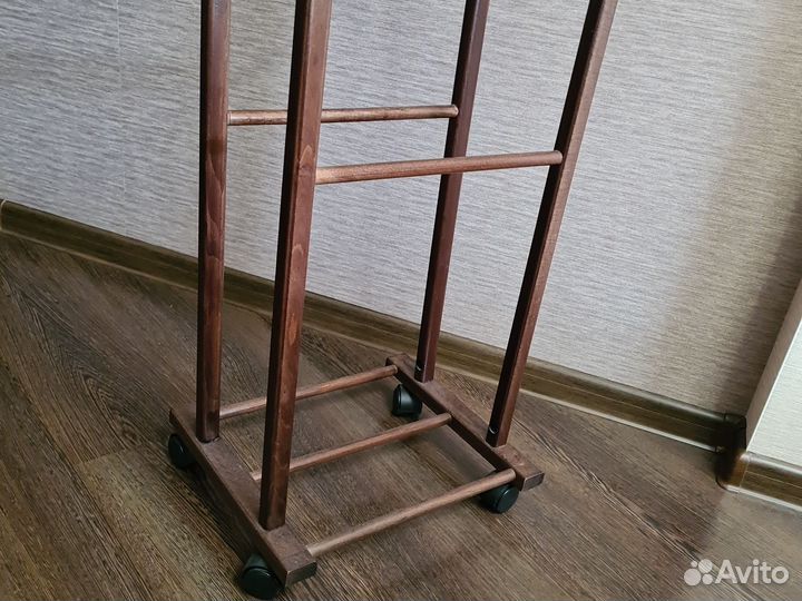 Вешалка напольная деревянная бу