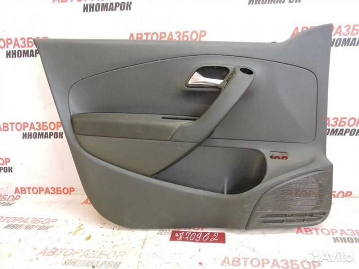 Обшивка двери передней левой Volkswagen Polo Sed R