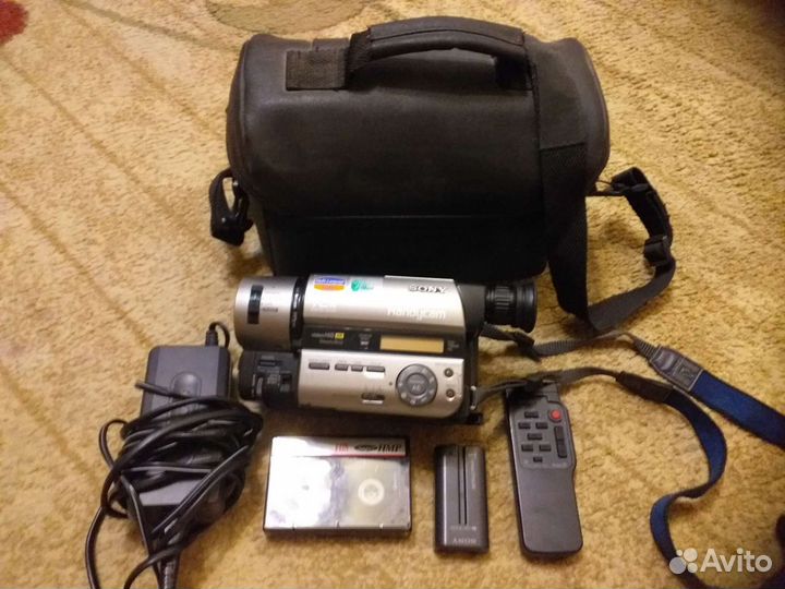 Видеокамера sony