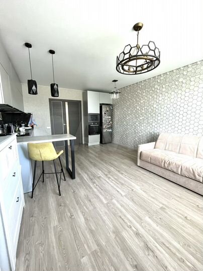 2-к. квартира, 67,2 м², 1/6 эт.