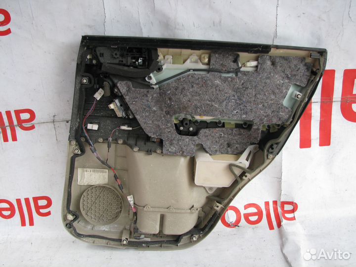 Toyota Land Cruiser Prado 150 Обшивка задняя левая