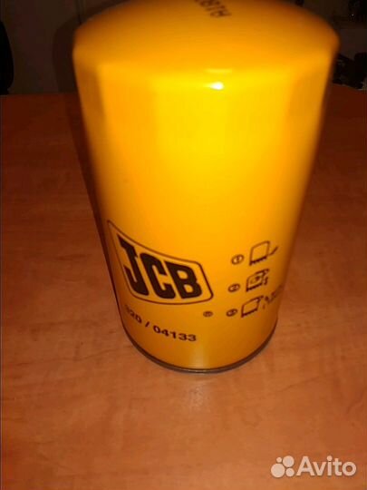 Фильтр масляный на JCB 320/04133