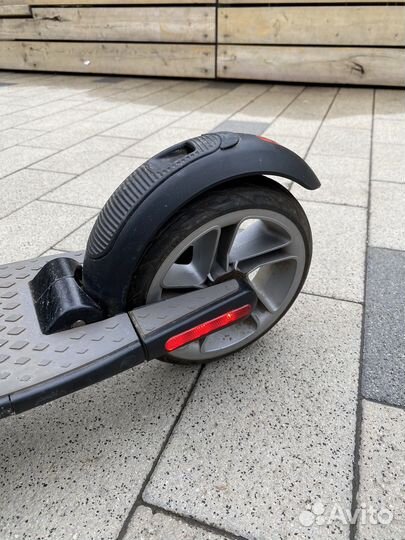 Электросамокат ninebot kickscooter es2